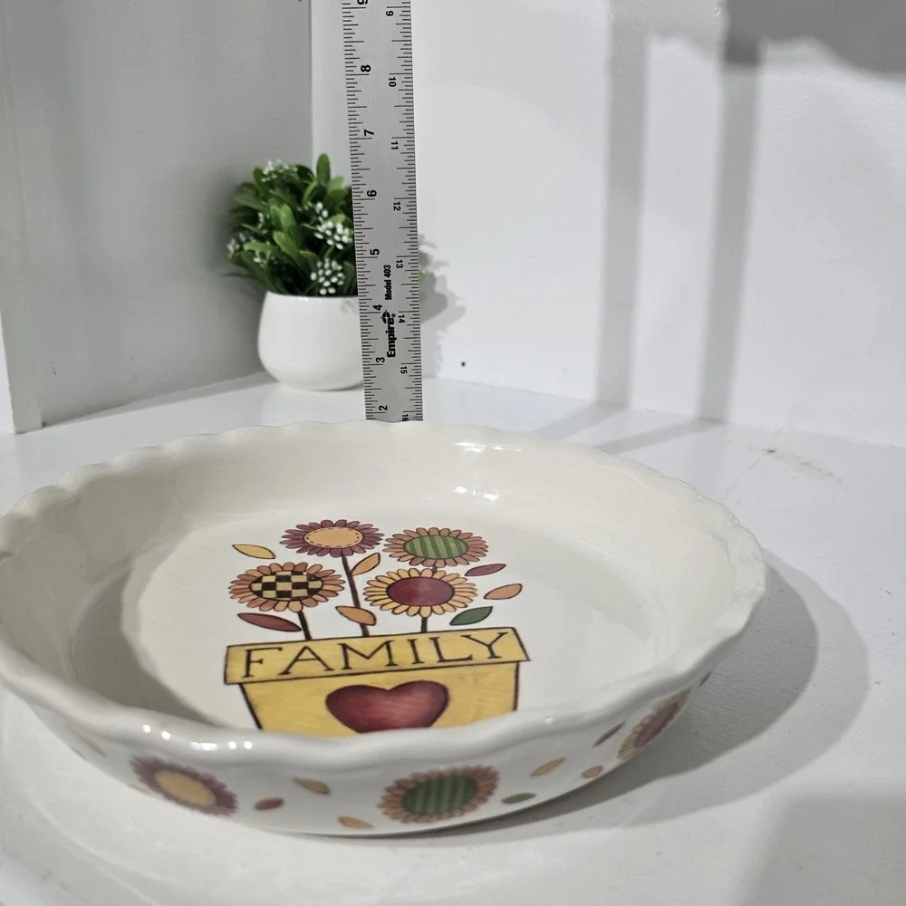 Nantucket Pottery Deep Dish Pie Plate 10